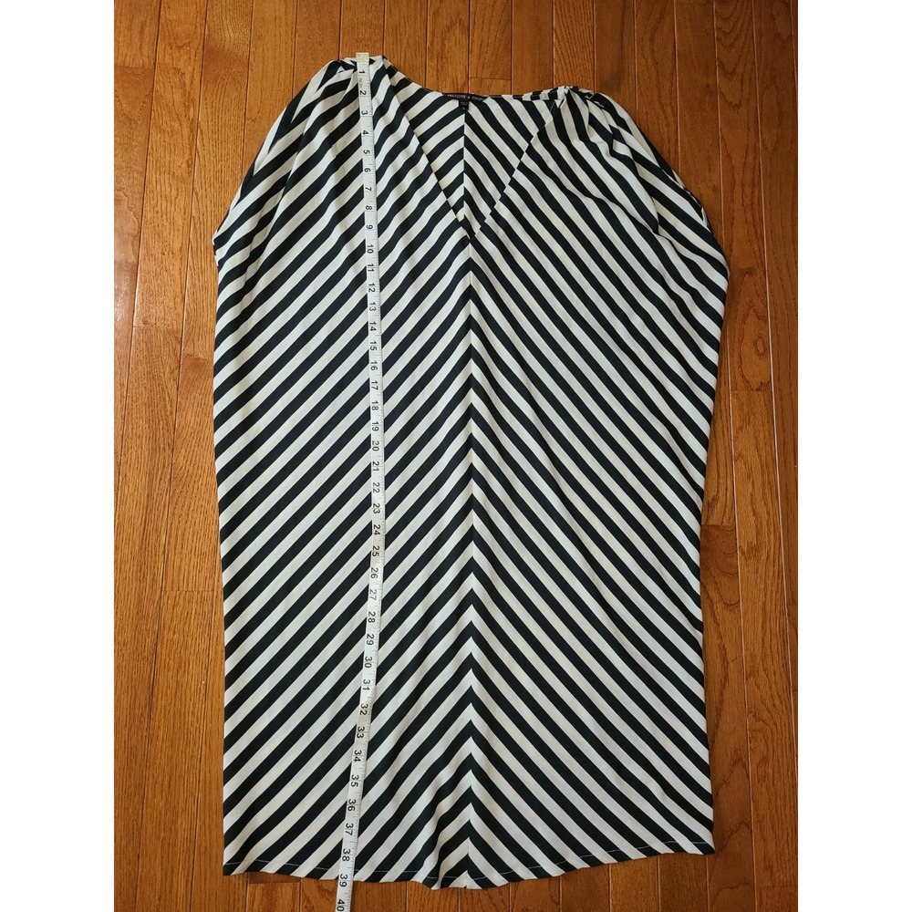 Felicity & Coco Women's Mini Shift Oversized V-Neck Striped Dress New Sz XL - Picture 4 of 7